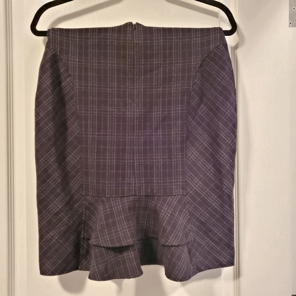 ⭐ 3 for $20. Pencil skirt by Rickis - Picture 2 of 6